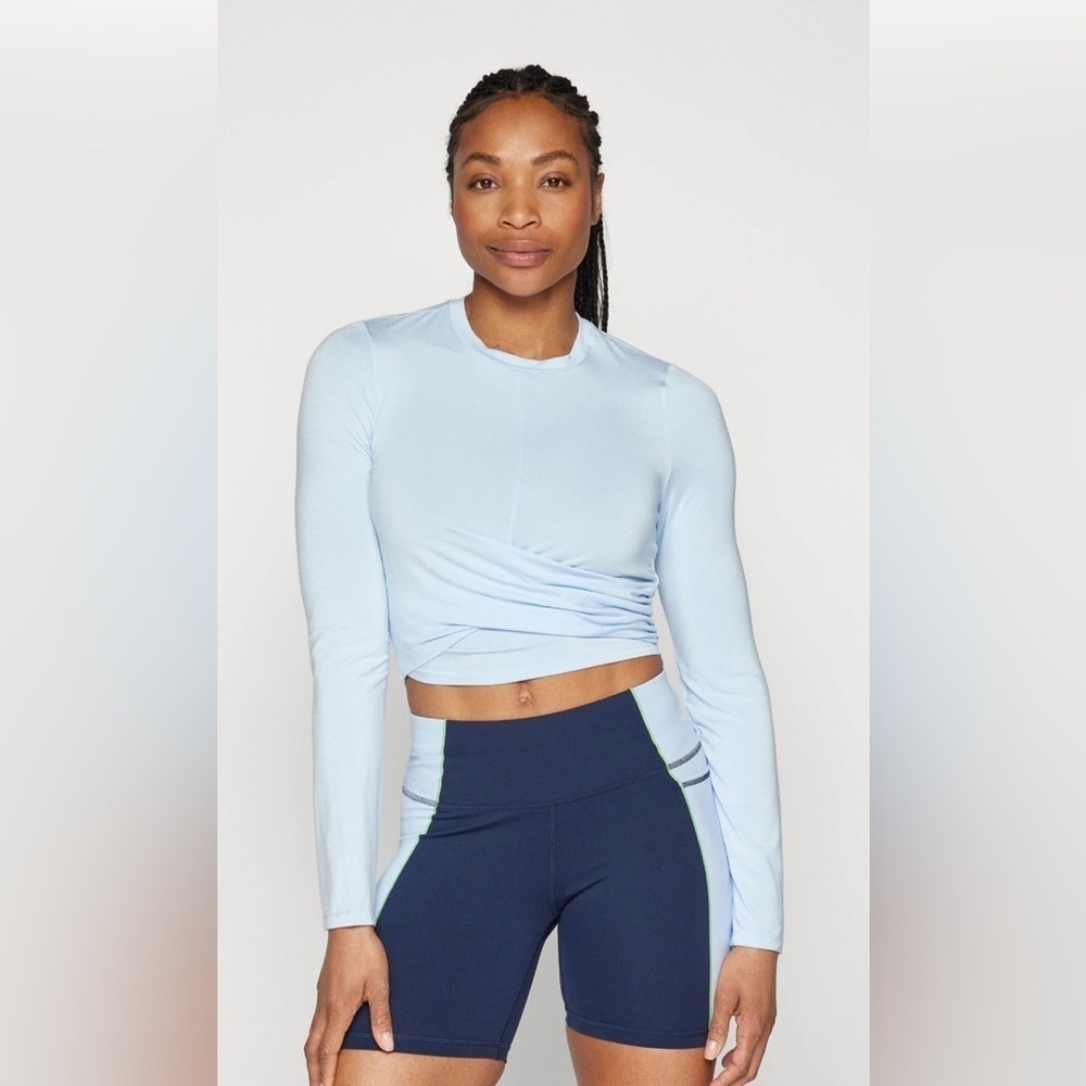 SWEATY BETTY | London | Wrap Front | Breeze Blue |Long Sleeve | Tee | Size S